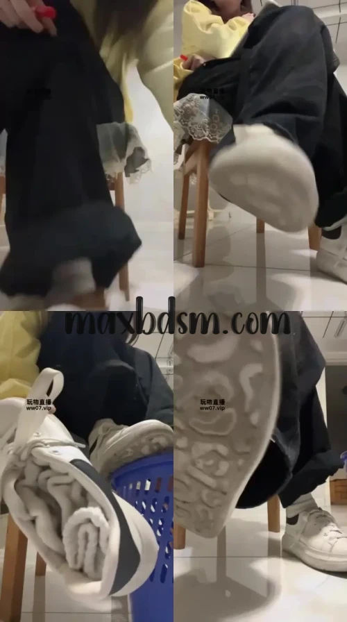 --maxbdsm.com1504e58f67a74b4f.webp