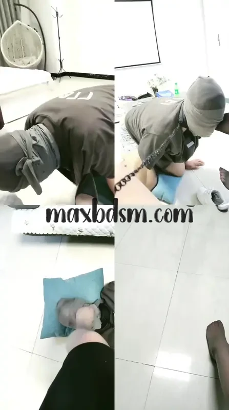 -Smaxbdsm.com04ac8b4287164ef5.webp