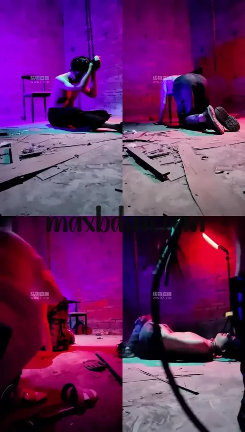 -_maxbdsm.com06993f45df2f055c.webp
