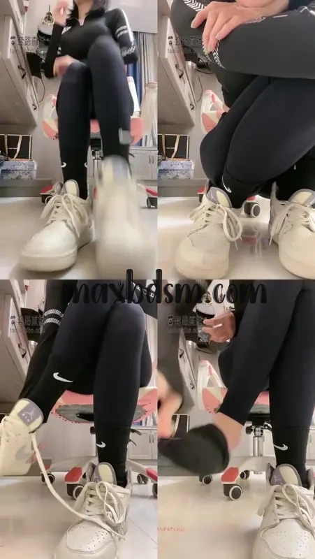 -_maxbdsm.com0ac2f3b9ff51cf99.webp