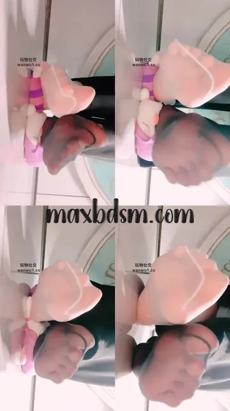 -_maxbdsm.com0c9cb5faf33e9873.webp