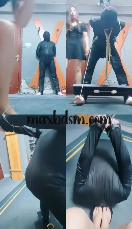 -maxbdsm.com5564a7547289b626.webp