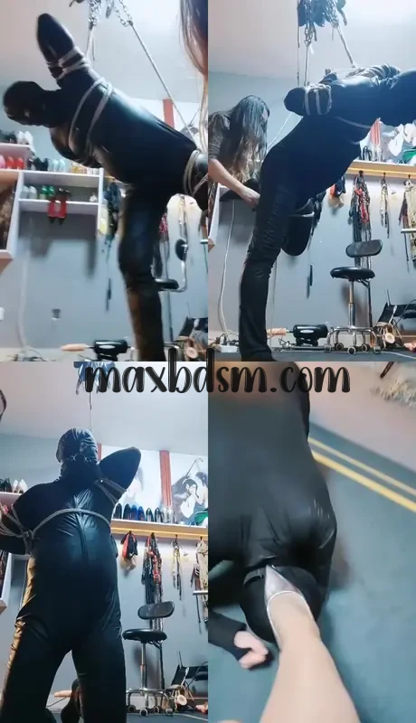-maxbdsm.comc3aa795b9dc0084f.webp