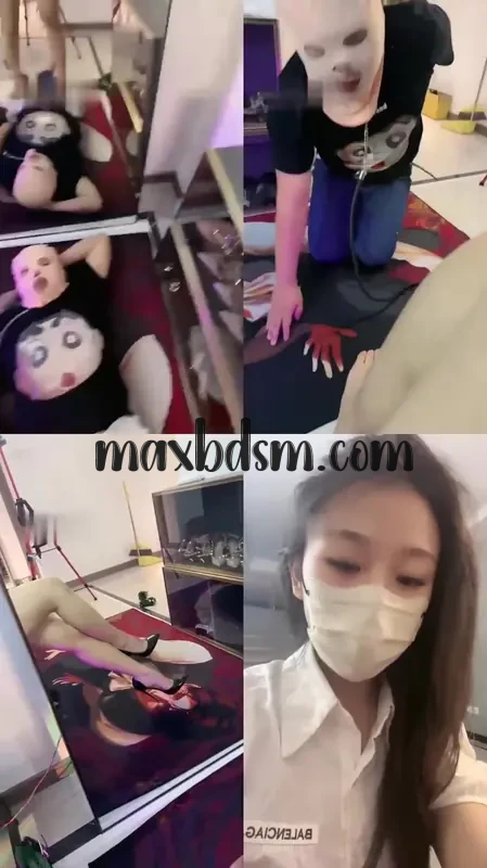 S-maxbdsm.combf89f6b6264733eb.webp