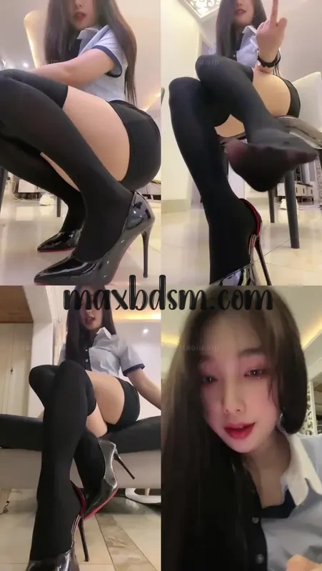 x-maxbdsm.comba7352a4073cef9f.webp